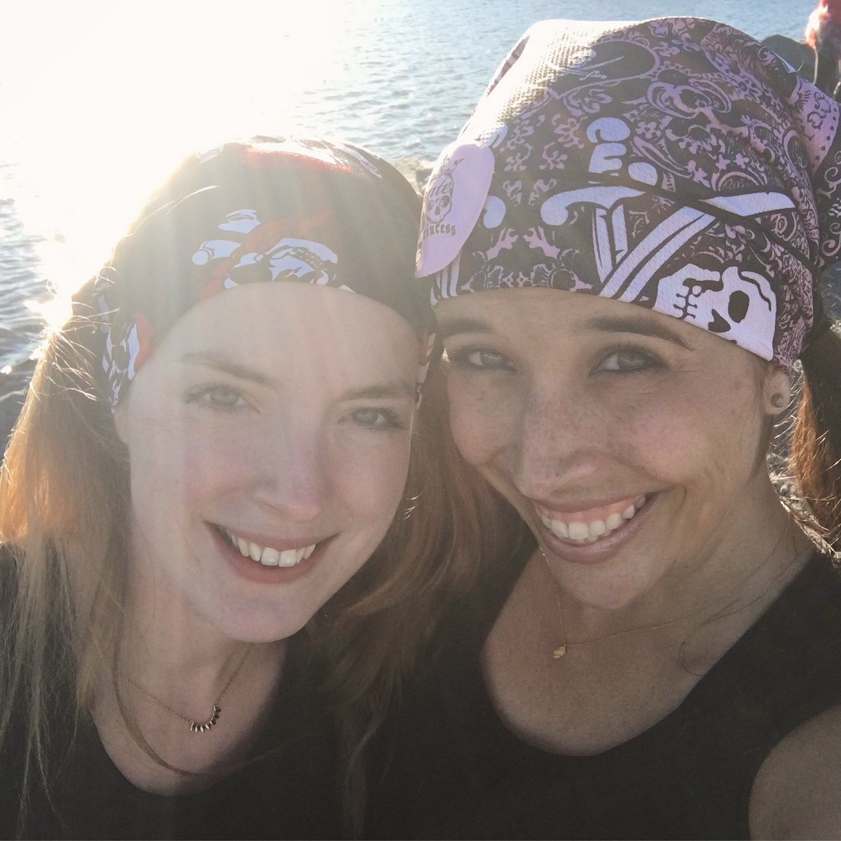 smileysteph's tweet photo. Ready to race @MaritimeRaces with @bpickrem! #sunset5k #tartantwosome #maritimeraceweekend https://t.co/bXOLLj19Yn