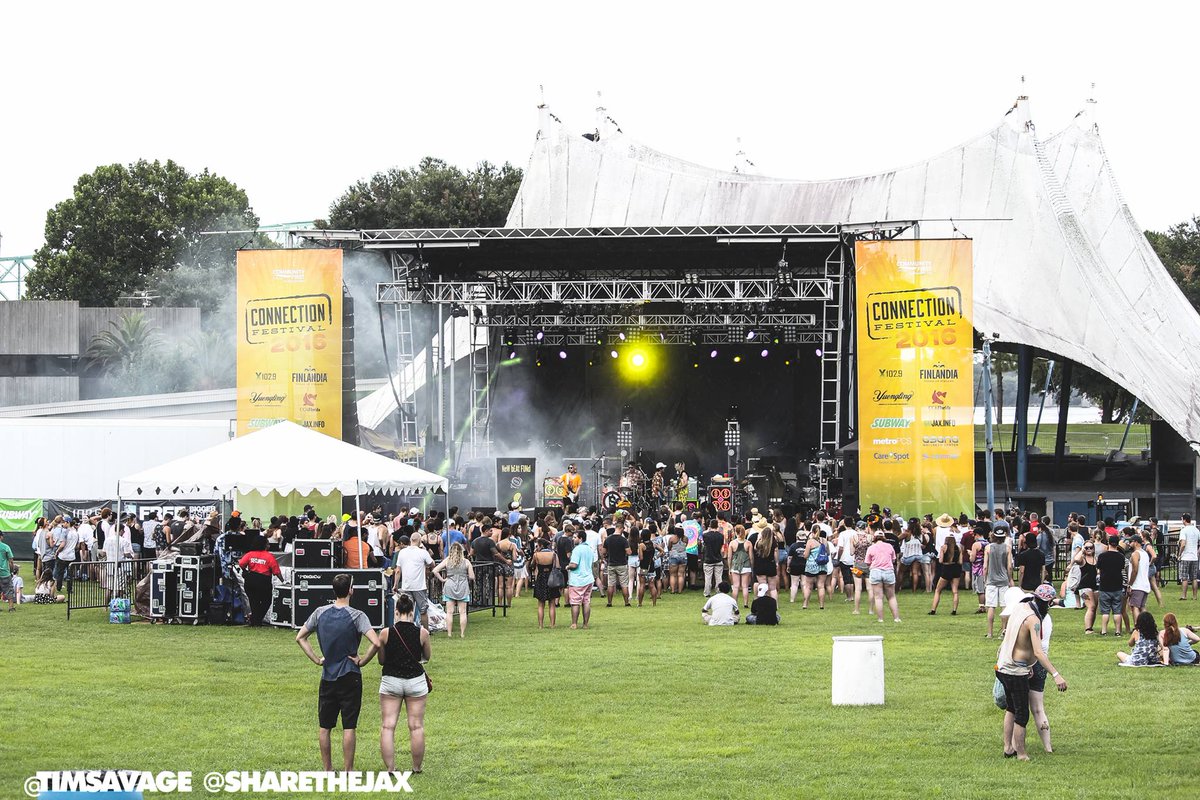 sharethejax's tweet photo. "Music continues to remind me that its boundaries are limitless." -Haley Reinhart
At @connectfestjax #ShareTheJax https://t.co/xeus00Xuj4