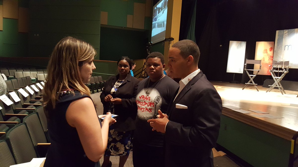 Countdown to an important conversation. Watch it at 8pm on @Local10 #MyFutureMyChoice https://t.co/OVkwsGKZwp