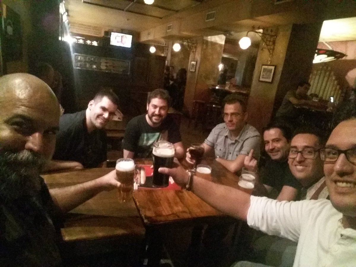 fjesant's tweet image. Celebrando con @mariomarin13 el éxito de la charla en #desymfony. Que no pare el #humormurciano