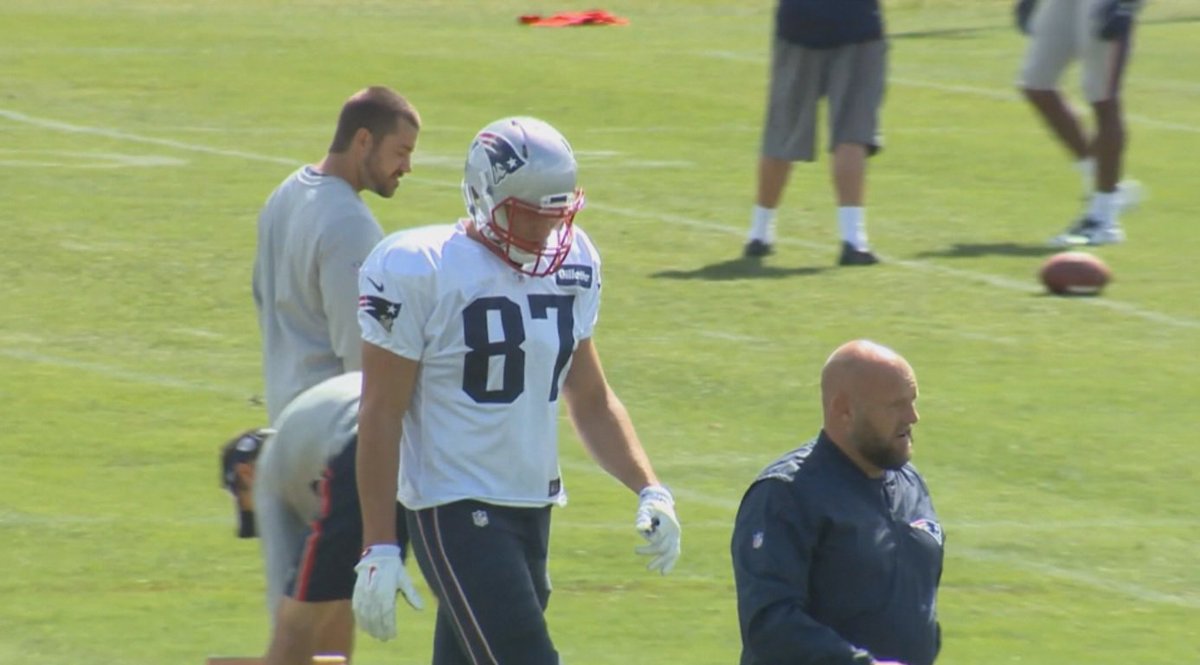 Dolphins - Patriots injury report: Gronkowski, Williams, Foster among questionable bit.ly/2cDpRfb?utm_me… https://t.co/nYaIj7RMYC