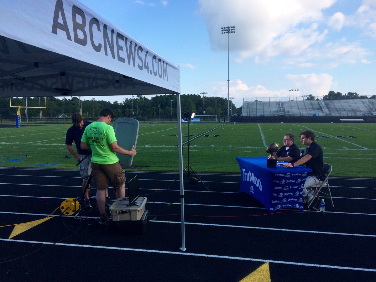 CORourke20's tweet photo. Friday Night Football. @ Cane Bay vs Timberland. @ABCNews4 @JohnRGaddy https://t.co/0wqGpB8LTK