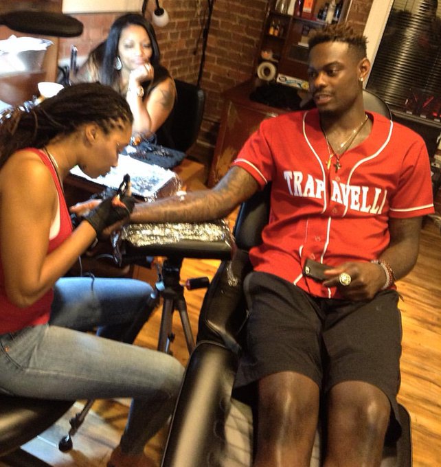 Shout out to @okcthunder @MrAnthonyMorrow for stopping by @pretty_N_ink704‼️ https://t.co/vxqAju5ySy<a class="tags" target="_blank" title="On Twitter" href="/?out=eyJ0eXAiOiJKV1QiLCJhbGciOiJIUzUxMiJ9.eyJpYXQiOjE3MjM2MzA2NjAsImlzcyI6InR3cG9ybnN0YXJzLmNvbSIsIm5iZiI6MTcyMzYzMDY2MCwiZXhwIjoxNzU1MTY2NjYwLCJyZWRpcmVjdF91cmwiOiJodHRwczovL3R3aXR0ZXIuY29tL29rY3RodW5kZXIifQ.ySTYoqpv5MncbiaHt51I7tQiTl14a1WLfcdNFM9aVgMMNJbQllZtSS07EL5efylFFqLhahllrA0RiMn2Rk7KFg">@okcthunder</a><a class="tags" target="_blank" title="On Twitter" href="/?out=eyJ0eXAiOiJKV1QiLCJhbGciOiJIUzUxMiJ9.eyJpYXQiOjE3MjM2MzA2NjAsImlzcyI6InR3cG9ybnN0YXJzLmNvbSIsIm5iZiI6MTcyMzYzMDY2MCwiZXhwIjoxNzU1MTY2NjYwLCJyZWRpcmVjdF91cmwiOiJodHRwczovL3R3aXR0ZXIuY29tL01yQW50aG9ueU1vcnJvdyJ9.0eK1bPIC2Sun1kbwg76OC9N5Gew1pcBxEKKpdm0t_G8zVZTyHMW2X9i7pXiqgdtU6-BPe6ARwFJnPiPW1IQfIg">@MrAnthonyMorrow</a><a href="/tag/bigolive"class="tags"><span>#bigolive</span></a>