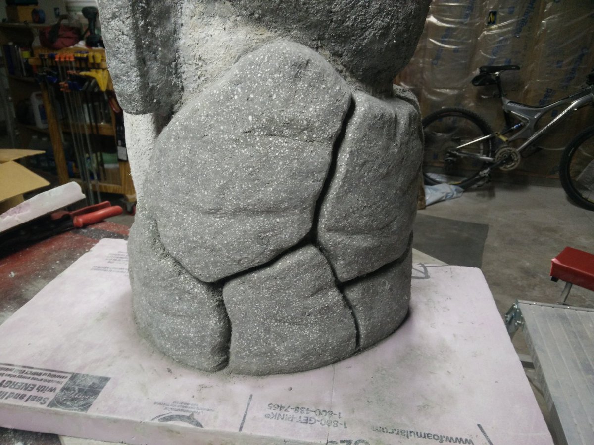 StudioCrete's tweet image. Concrete moai inspired planter. Additive process over armature.