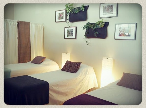 #FBF to one of our first visits to <a href="/GatheredRootsCA/">CommunityAcupuncture</a> for #acupuncture ow.ly/5f5O304fQzD