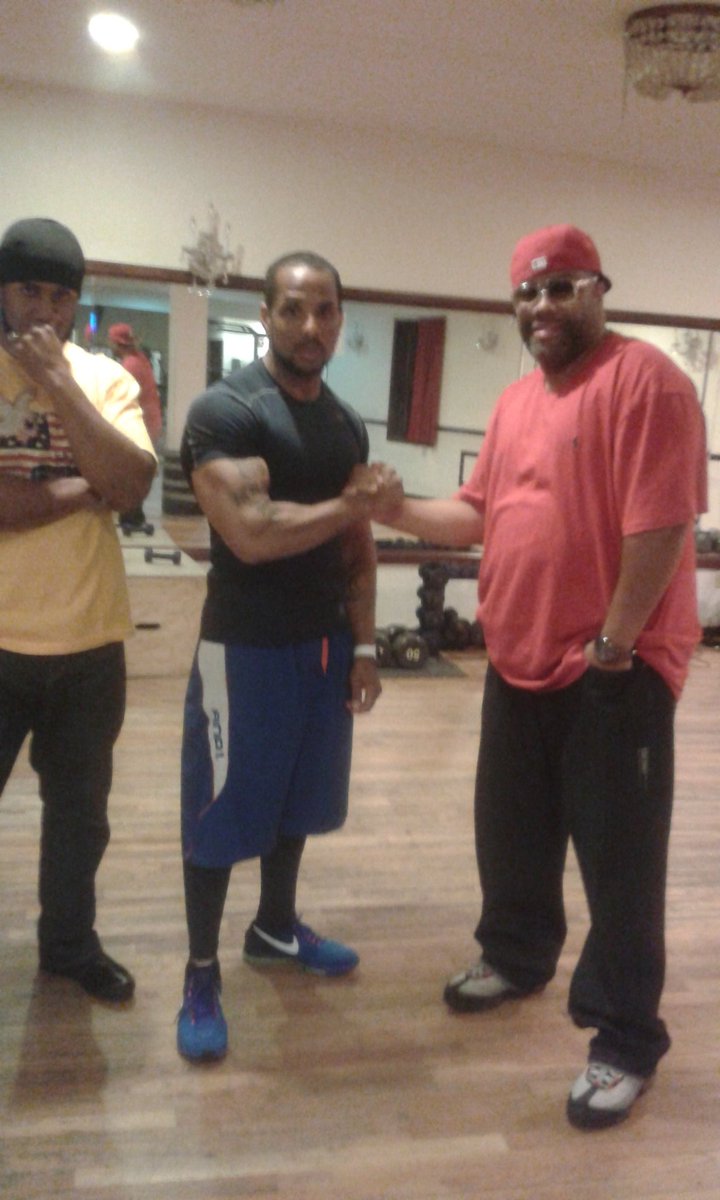 4yrs's tweet photo. Bodybangout.... Google it.... https://t.co/BYYEom4q35