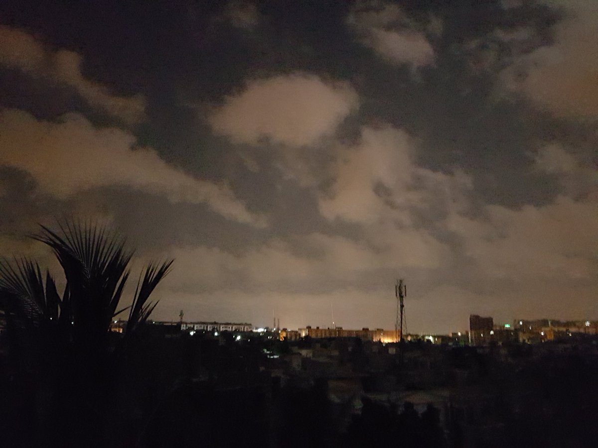SyedRezaMehdi's tweet photo. Karachi Right Now #LateNightView After #LunarEclipse https://t.co/V7Ls2sM64e