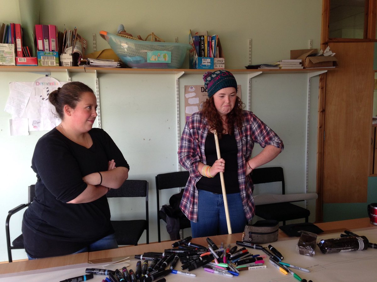 Yenkrojules's tweet image. Grand afternoon #creativemapping #Yesnaby #Orkney @YAARP_Orkney #art #archaeology #biscuits @UHIArchaeology