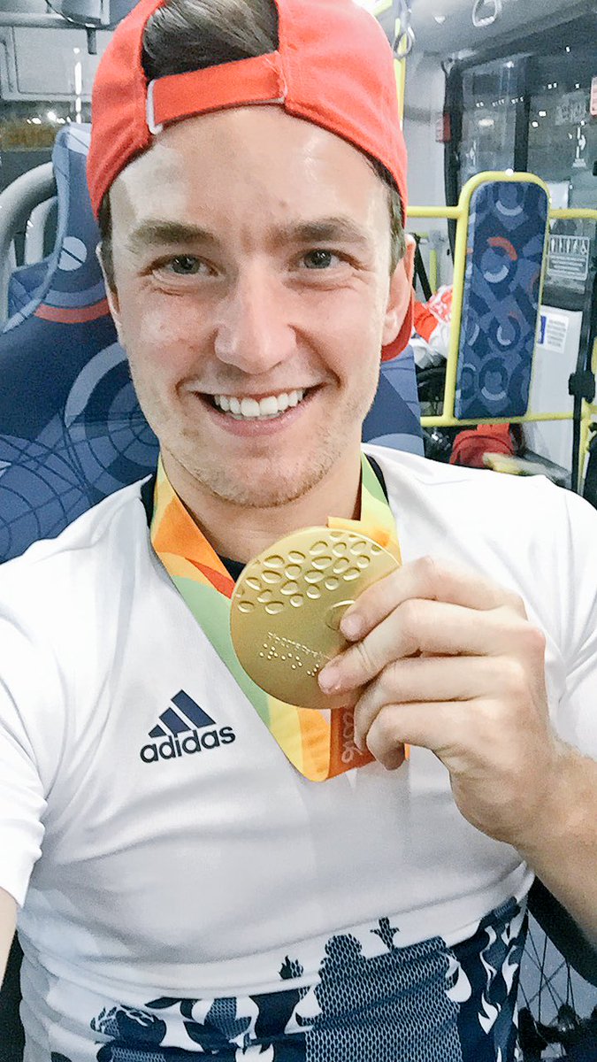 GordonReid91's tweet image. GOLD!!!!!!!!!! 
I can't believe it - Paralympic singles champion!!!! Thank you everybody for the love, overwhelming