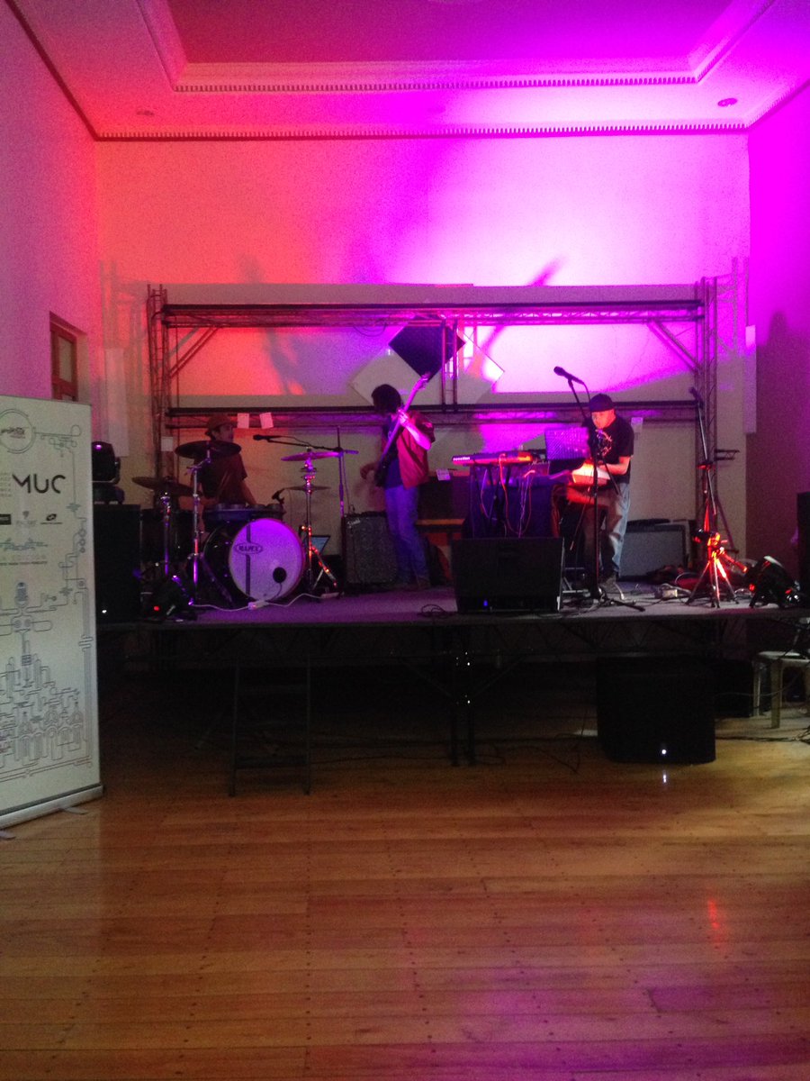 maylinaao's tweet photo. En el Showcase del @MUCfest. Tenemos un jurado de lujo y grandes propuestas musicales. https://t.co/DngXw7asrx