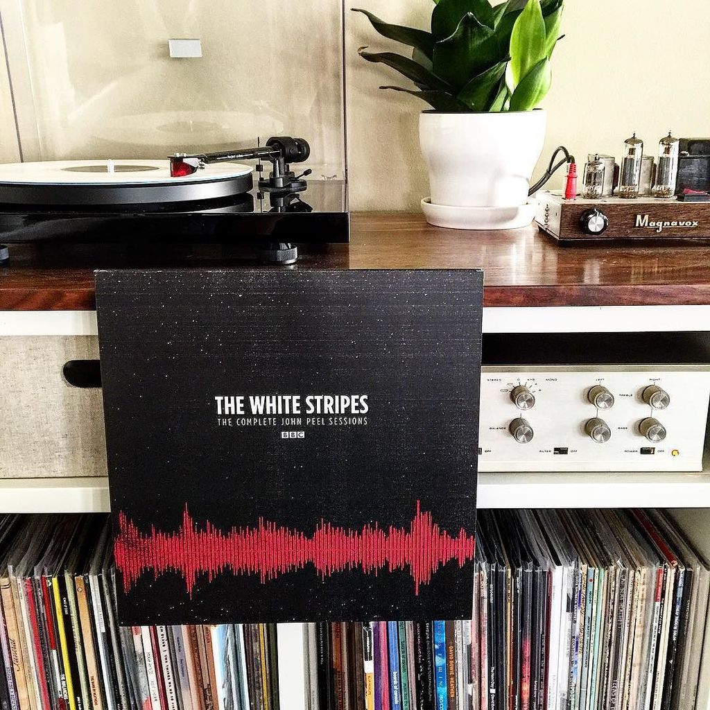 #TheWhiteStripes 🔴 The Complete #JohnPeel Sessions #nowspinning #vinyl #musicissacred #rsd… instagram.com/p/BKbyx5KBbL4/