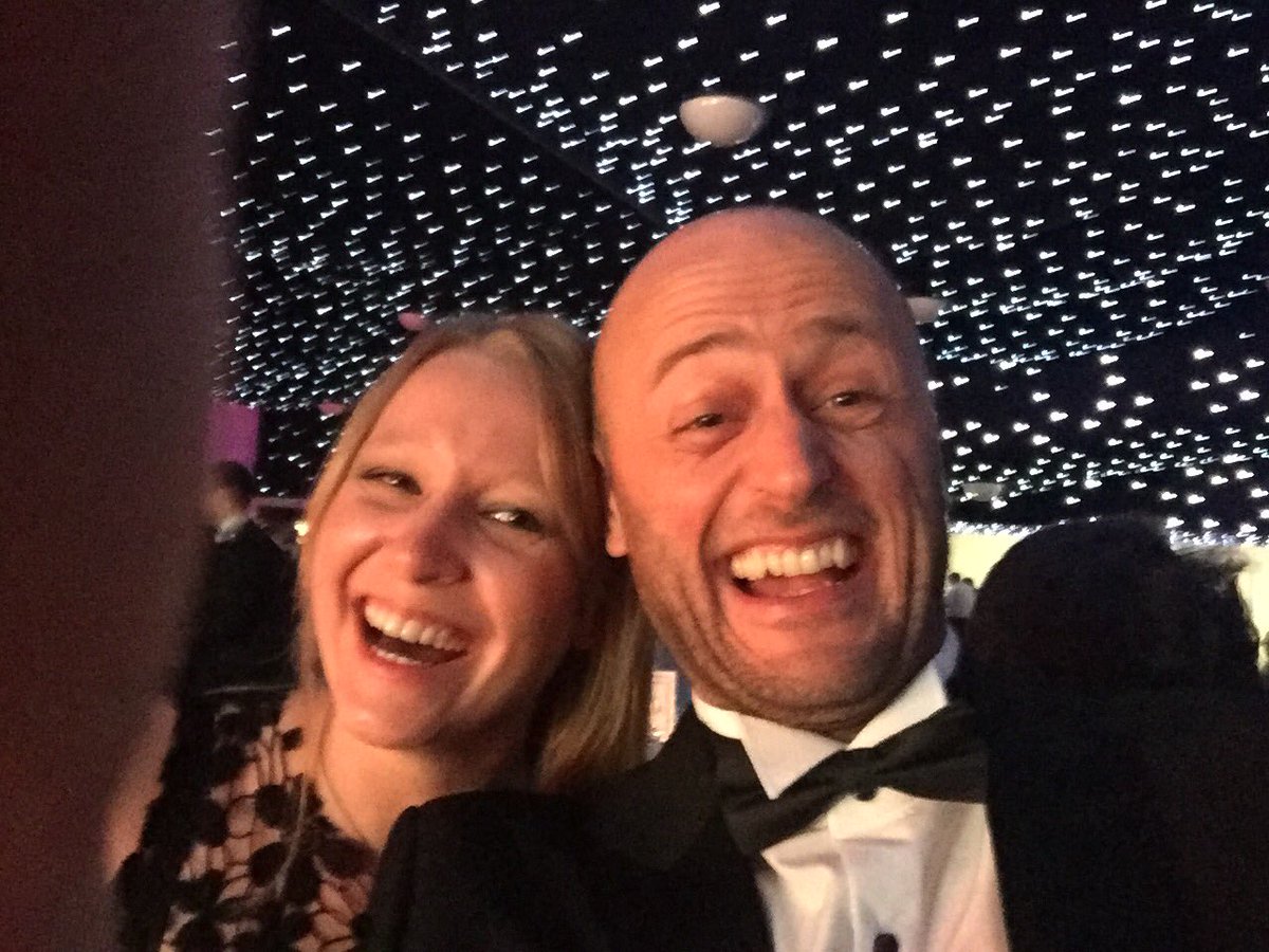 SarahCook89's tweet photo. #CEAs2016 https://t.co/NRMsiSQ28Y