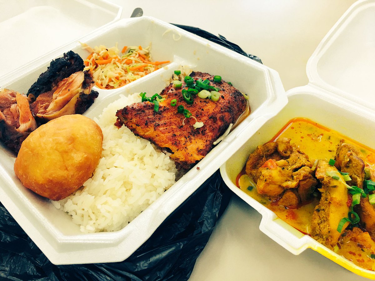 kinglouixilion's tweet photo. Yeah.. I throw it down!! #FatboiStatus #JamaicanFood https://t.co/SSRg7xLA7h