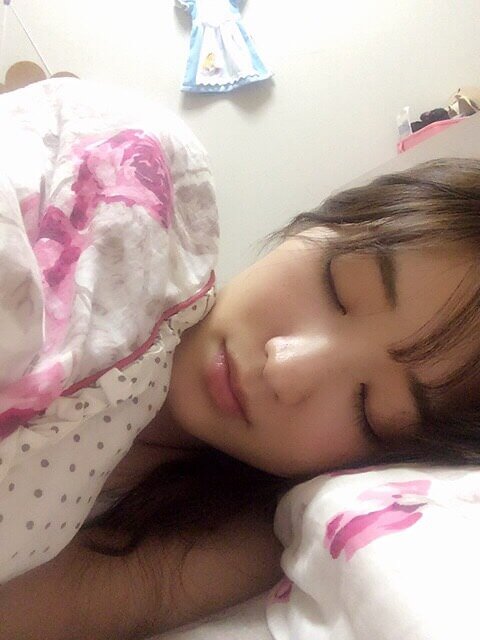 Ciaolab ちゃおラボ 寝顔美女 世界睡眠会議で大人気 寝顔を毎日更新していくという前代未聞の企画 寝顔美女 総集編です みてるだけでいいねぇ T Co Gvsol5ms7h