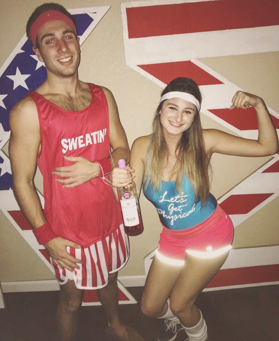 tpullen07's tweet photo. Kappa Sigma grab a date with @Babyy_Rayy https://t.co/pw3FaVA2EW