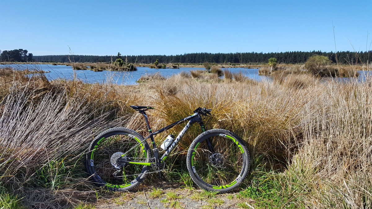 antonmtb's tweet image. 1st day back on the bike post surgery! Great feeling 😄 #SKYNEXT @NewWorld @oakley @RideCannondale