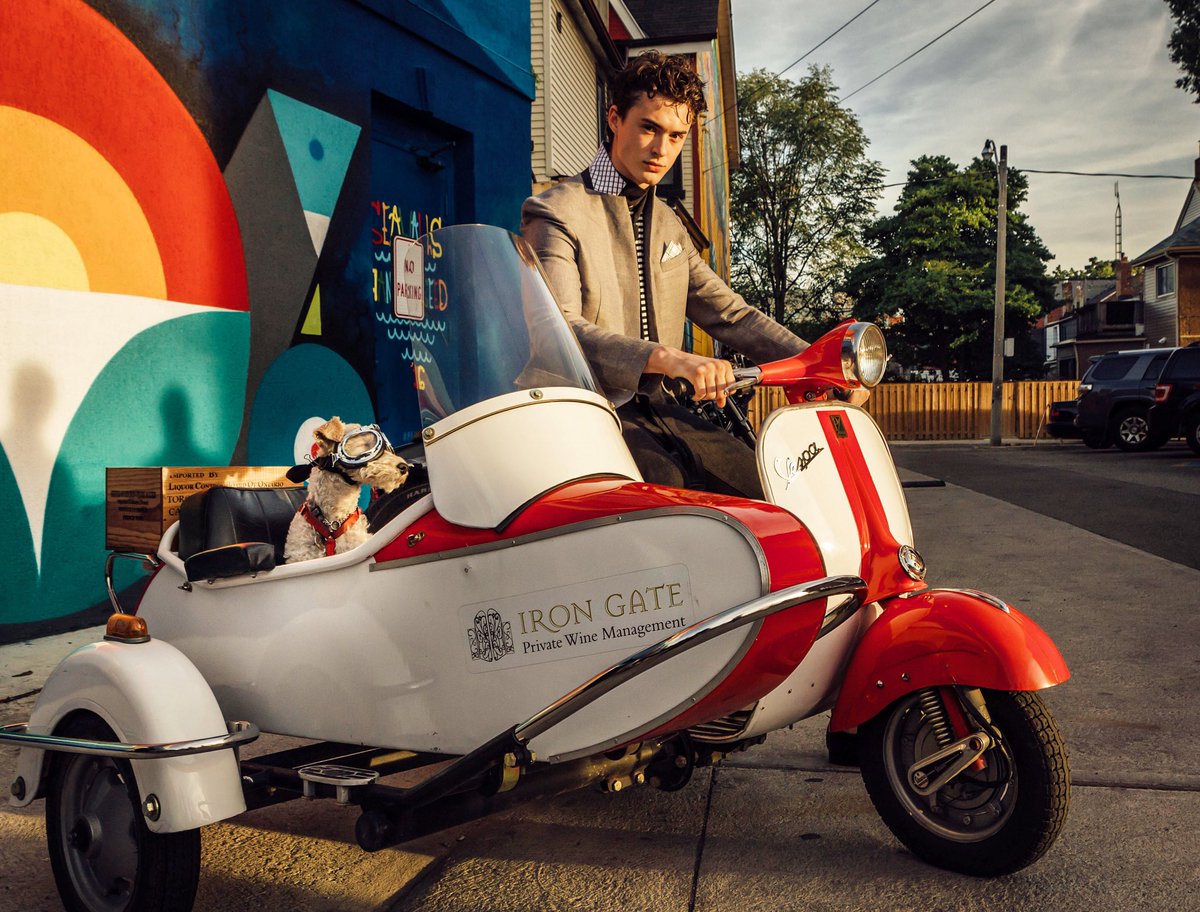 mondolulu's tweet photo. Molly The Model #tonightsgig #shellioh #fashionshoot #hdcafe #vespa #scooter #iamtom #lifeon2 https://t.co/KhS8rwMXJd