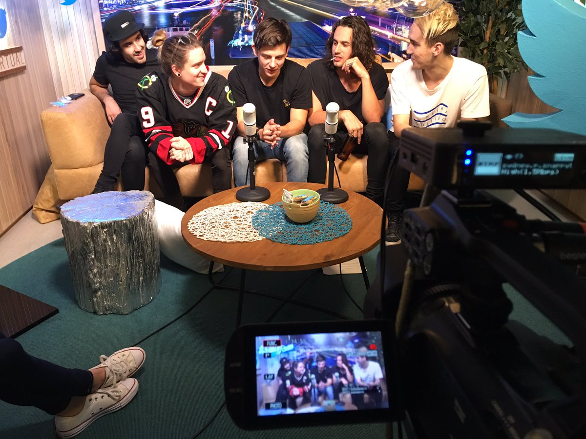 chris ledlin tweet media