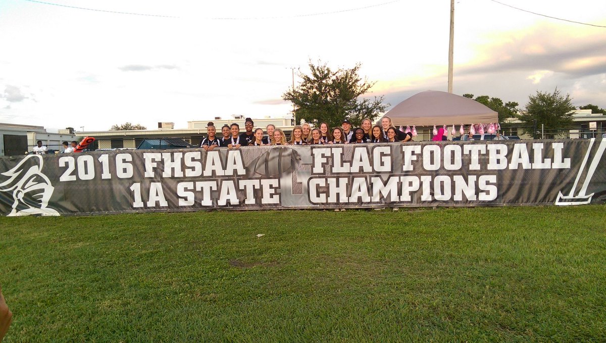 RobinsonFlag's tweet image. New banner almost looks as good as the team! 
#moreroomonthefence