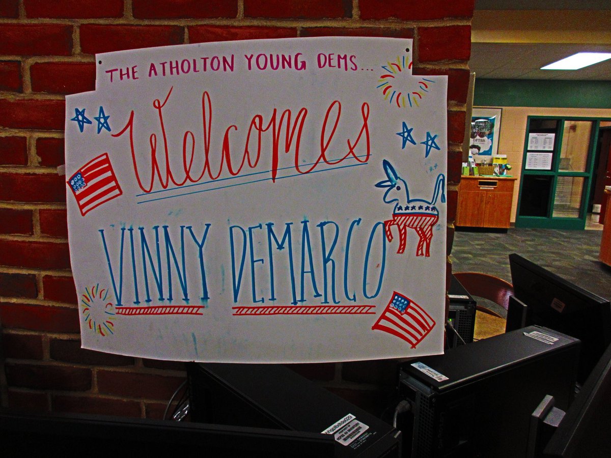 atholtonYDA's tweet photo. Thank you Vinny DeMarco for coming to Atholton!! And thank you to all the Young Dems who went to his presentation :) https://t.co/43CGAVwmc3