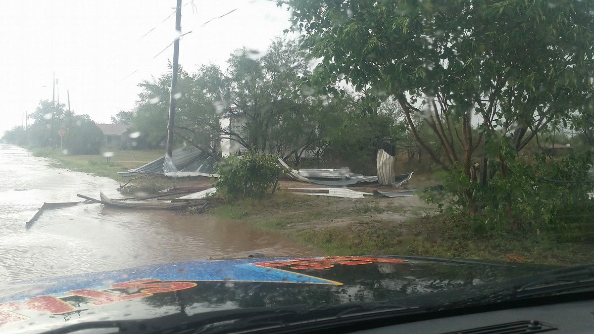 caprockresponse's tweet image. Checking updates and needs in #Snyder. Our thoughts are with our neighbors, there. Be safe.