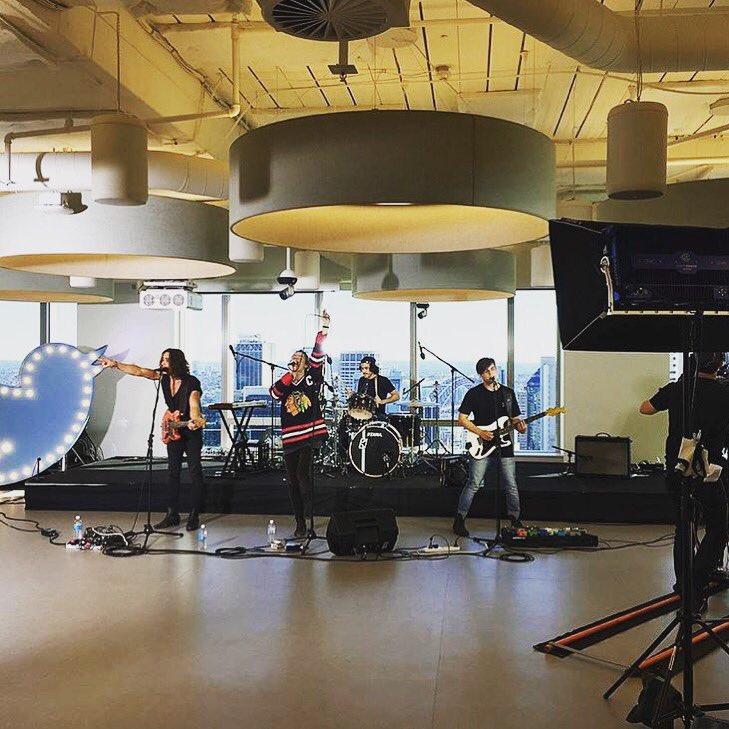 Little Sea tweet media