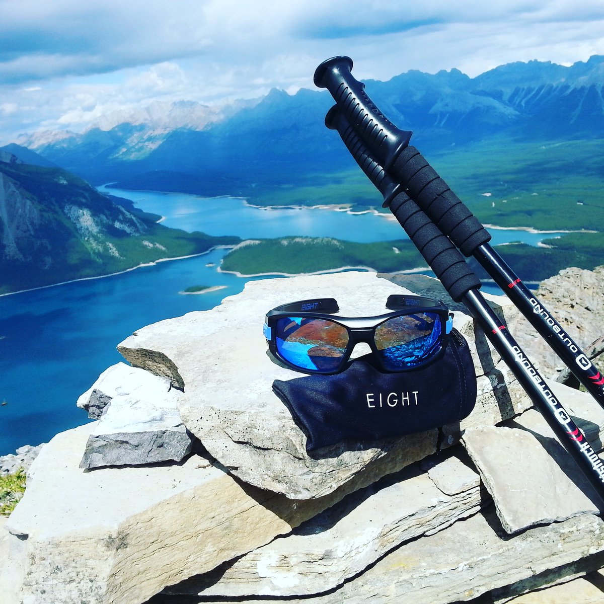 8eyewear's tweet photo. Wow. What a shot :) https://t.co/Y0jDwQZjMH  Eight Eyewear  #8eyewear https://t.co/j01ia6pyqN
