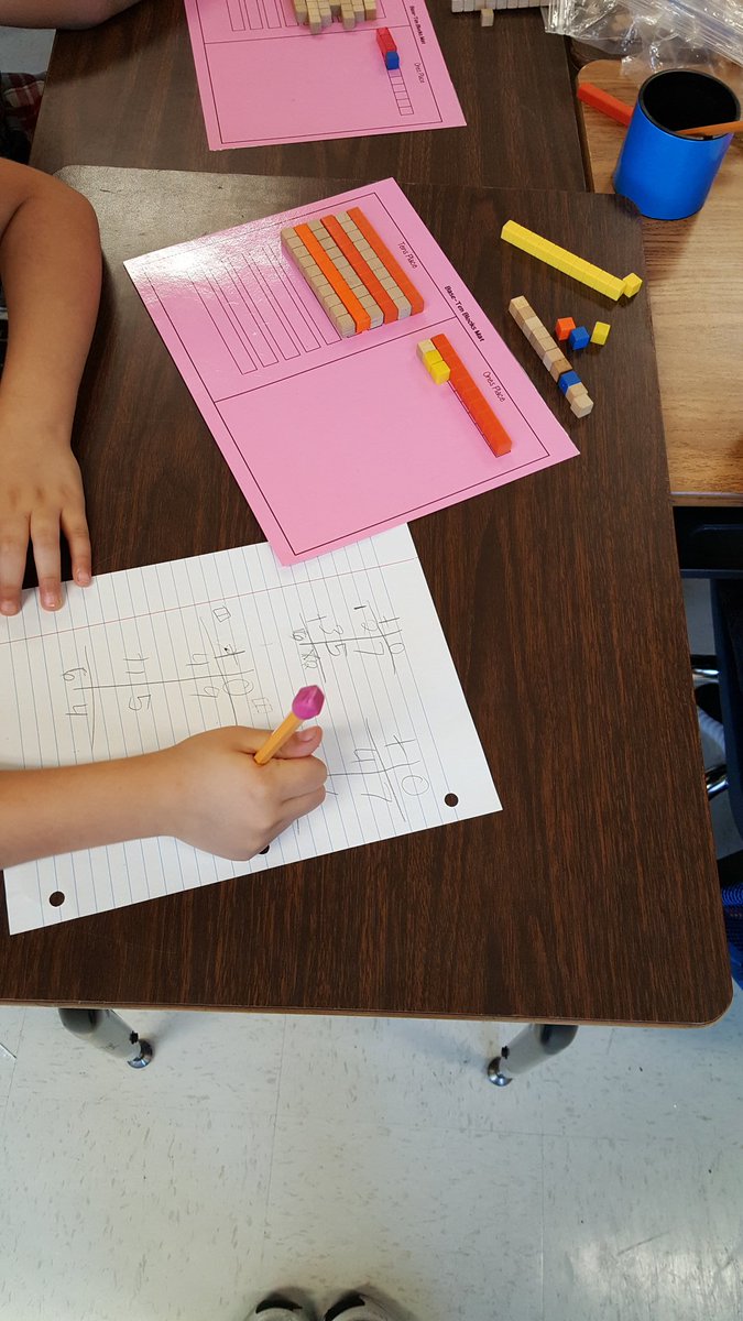 Angela_Painter's tweet image. Modeling addition w/ regrouping w/ base 10 blocks while relating to algorithm. #buildingtomorrowsleaders #eledmath