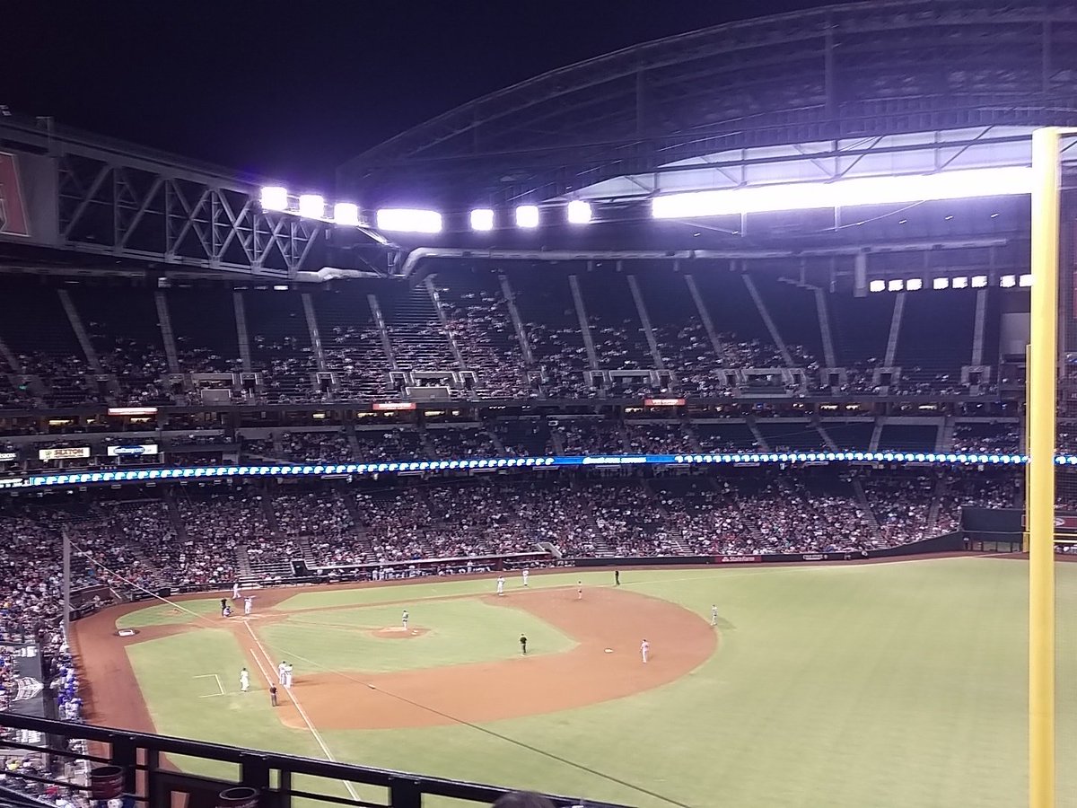 WizLaKeefa's tweet photo. Let's go D-Backs! #dbacksmansol #db912 https://t.co/oE9t5fUsYl