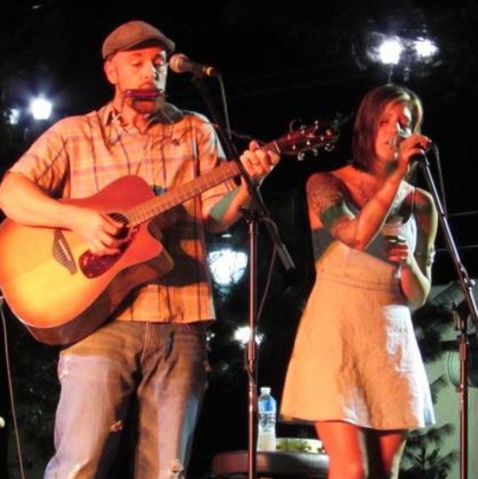 Postcrypt1964's tweet photo. Closer to Home keeps the party going with a their hallmark folksy sound! https://t.co/3alwjSVqsh