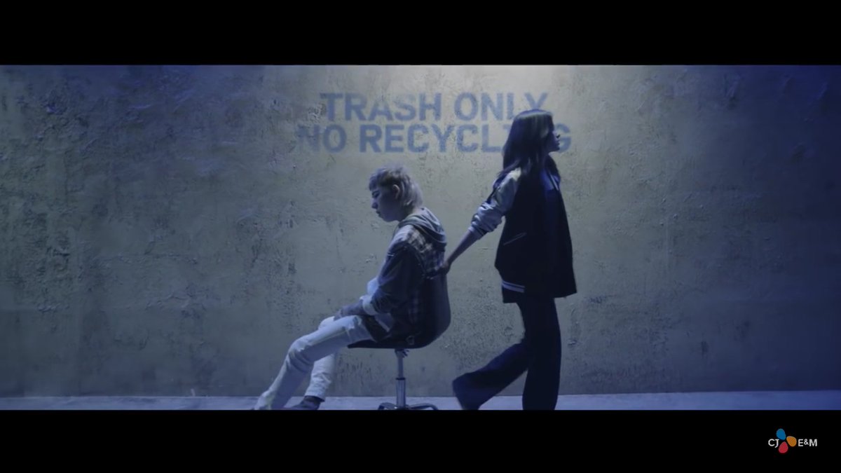 اي فيديو كليب هذا ؟ 
😎😎😎 WHICH MV ISTHIS #العاب_كيبوب #كيبوب_فن #فن_كيبوب #كيبوبية #جيش_الكيبوب #بتس  #اكسو #اكسوال