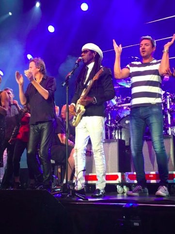 duranduran's tweet image. Let’s hope this happens again really soon. Are you listening, universe? ^DDHQ duran.io/2bKn4Qi