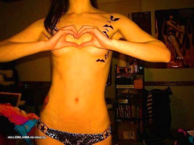 Setpointer's tweet image. You want to fuck girls from your city? 🙈 🍒 💙 😻 .Push-  bit.ly/2aV9FUv