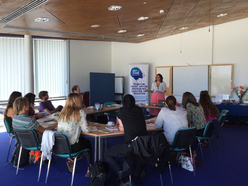 SO:Write tweet media