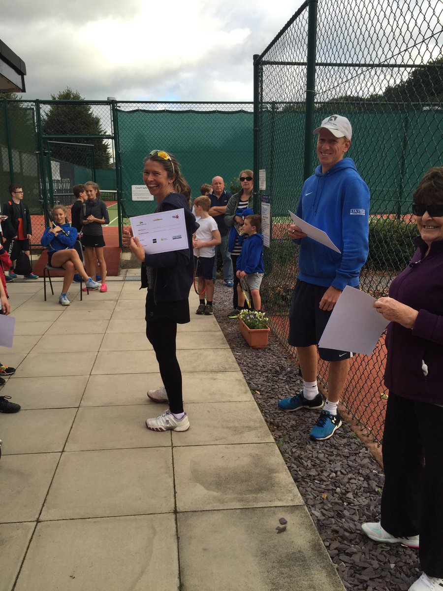 BIG thanks to coaching team <a href="/JonCainTennis/">Star Tennis</a>, <a href="/ReensCarl/">Carl Reens</a> 4 BBQ &amp;our amazing junior chair <a href="/TIGCRU_Insight/">Gill Elliot</a> #juniorawards