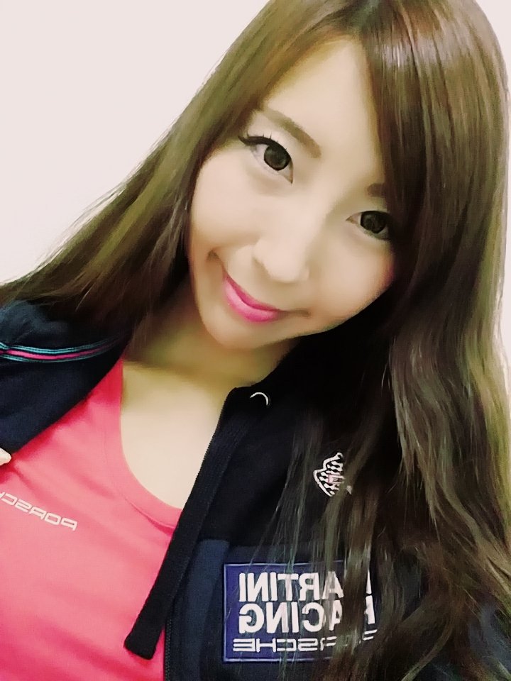 KayaKayachii's tweet photo. #PORSCHECOLLECTION
#神戸ファッションマート
18時までいます♪誰でもこられるので遊びにきてください♪ https://t.co/EMvn26pcew