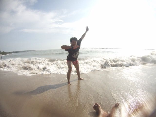 IrsanAlex's tweet photo. I'm winners Anyer Beach... #JelasSetiapSaat #AnakPantai #Traveling #0MDPL #SebentarSebentarJalan https://t.co/Lo0YuzX0D5