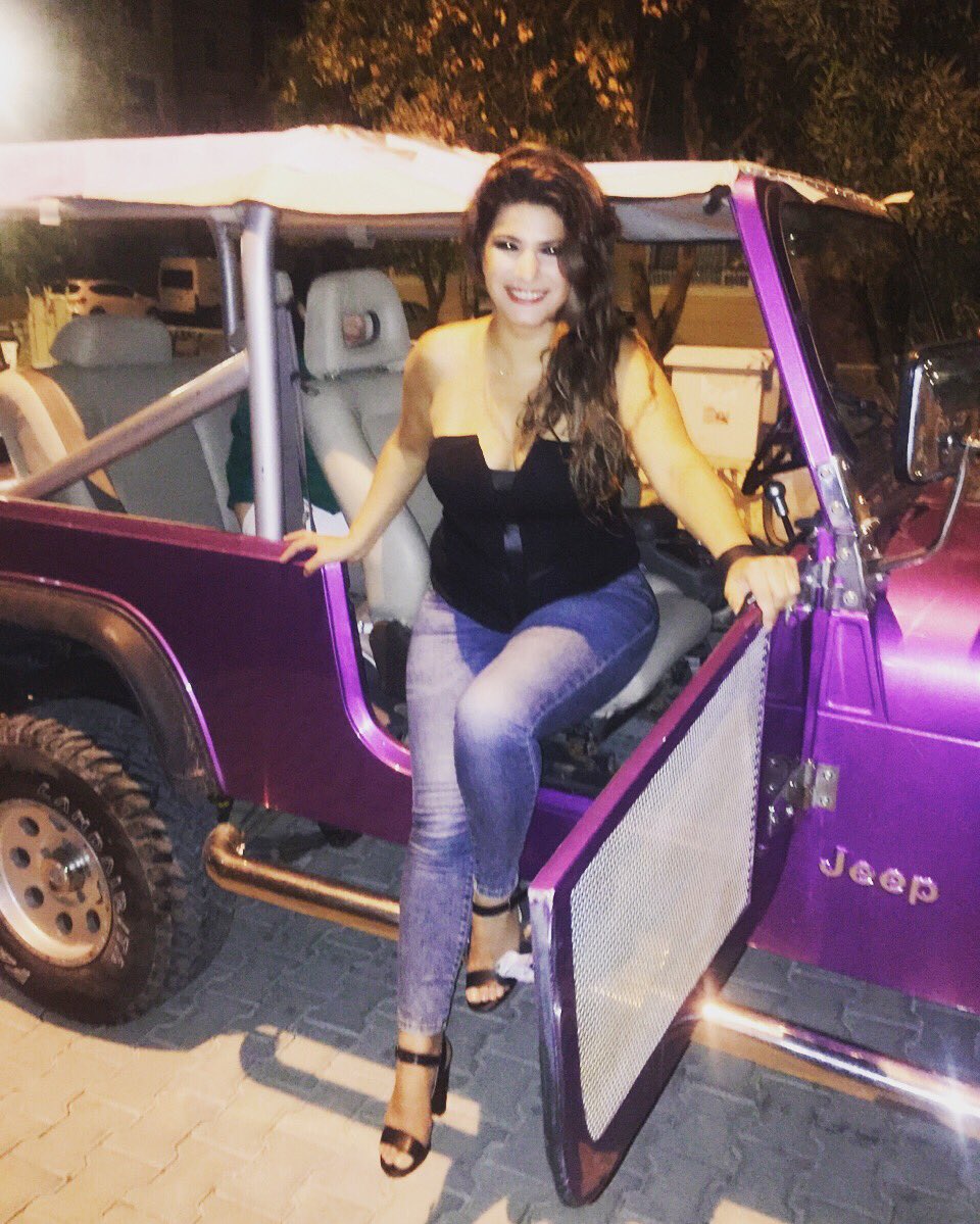 meray83's tweet photo. Günaydın💁💕💕💕 https://t.co/dyiDhN34kx