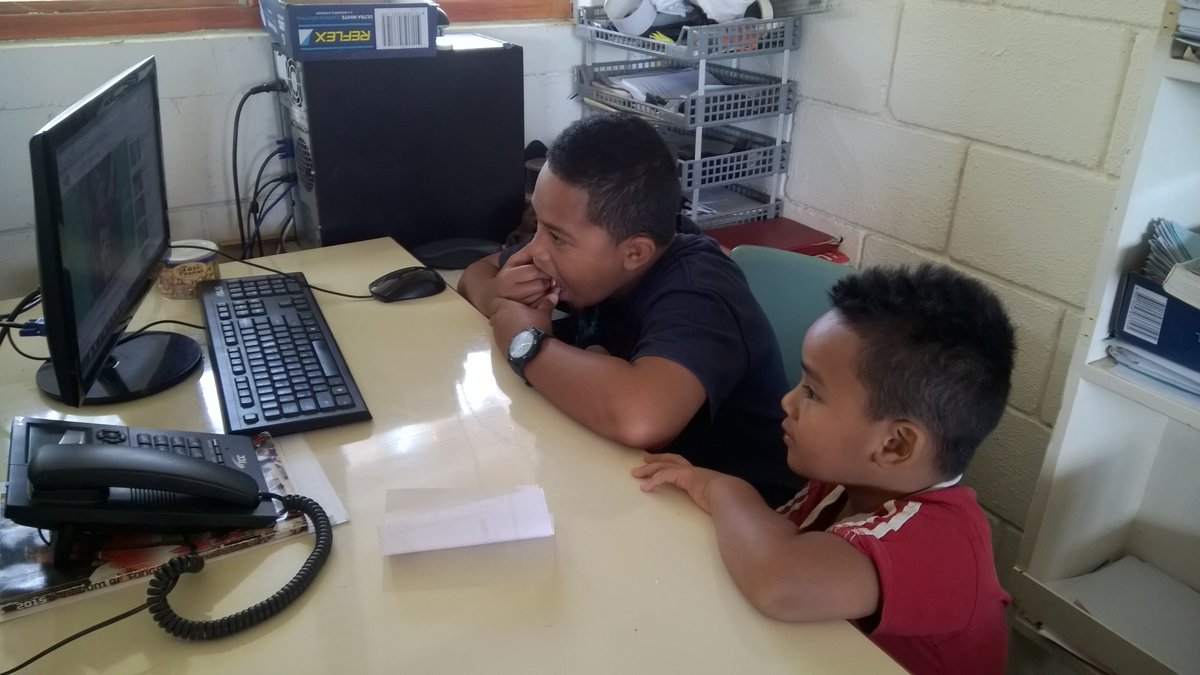 FManaLatu's tweet image. Done &amp;amp; Dusted. #Toutuu #CommunalFarming #Tonga. Blessed sabbath #TaliuiSepitema @RaelynnLatu #FWC