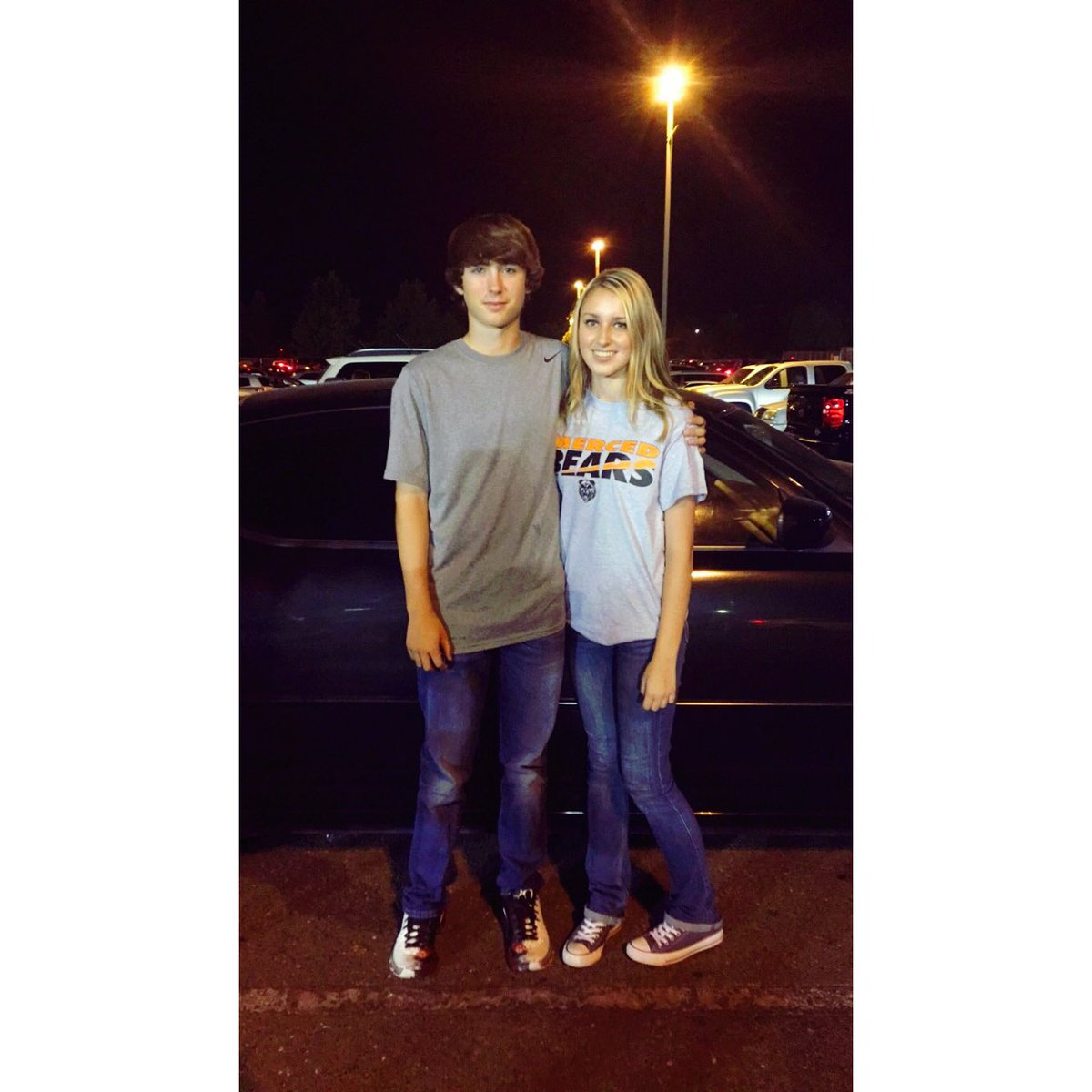 kelsie_lynne__'s tweet photo. homecoming football game was a blast🐻🏈 #hoco https://t.co/oDE26MGjzk