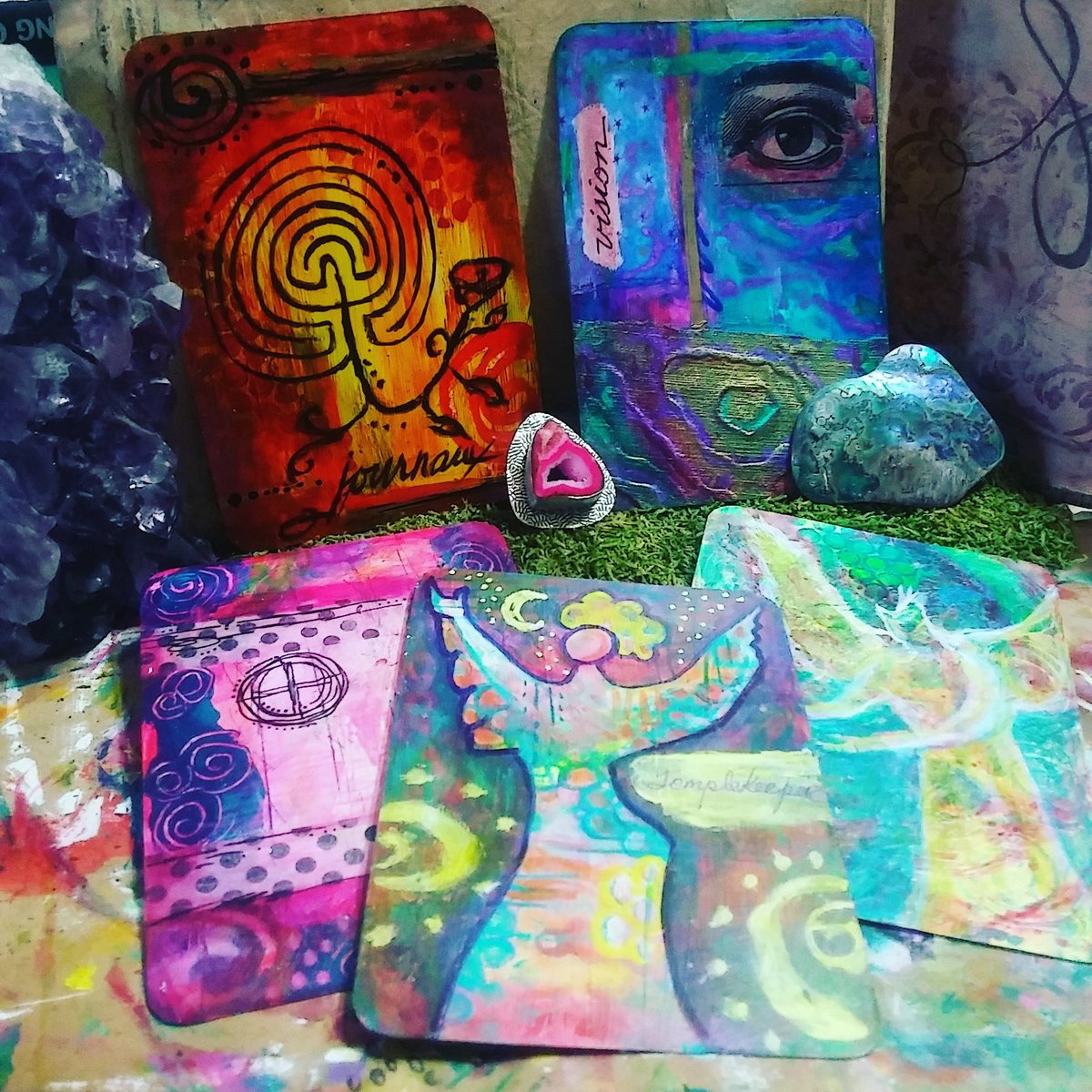 rpcreativelife's tweet photo. Create your own #artoracle. #Mixedmediaart meets within #inspiredcommunity Begins Sept 19.  https://t.co/d50Kuvoy2N https://t.co/ND3grh5RwJ
