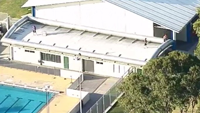 Wacol Youth Detention Centre: #BREAKING: Three inmates on roof of Wacol ...