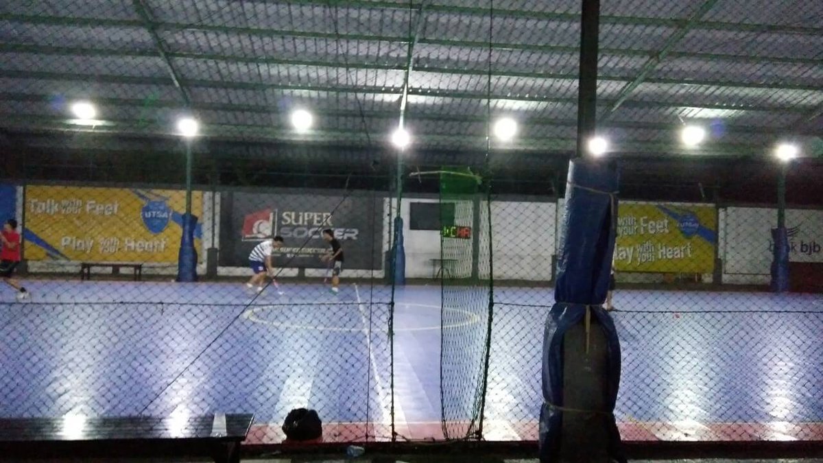 [DOKUMENTASI 3 September]
Latihan di lapangan futsal progresif.
mantap
#skorhokiitb