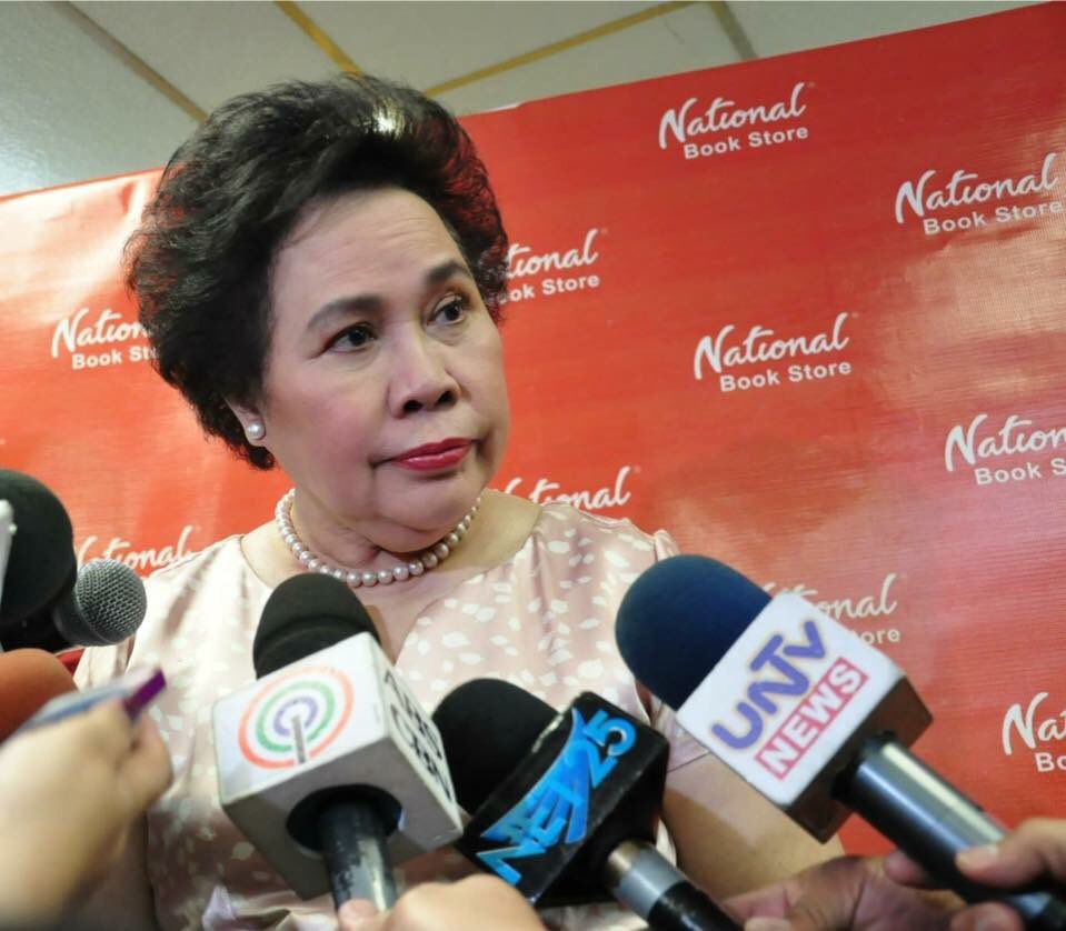 marge_samonte's tweet photo. Please dont compare mam miriam to cayetano ???Hhahahahahaha cayetano is the new miriam? Credibility palang wala no🙅🏻 https://t.co/IIWBcXByCb