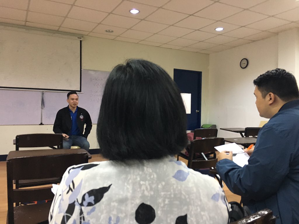 MarkProfTop25's tweet photo. Happening now: #MarkProf Interviews ✌🏼️ https://t.co/PBdKEnBAVX
