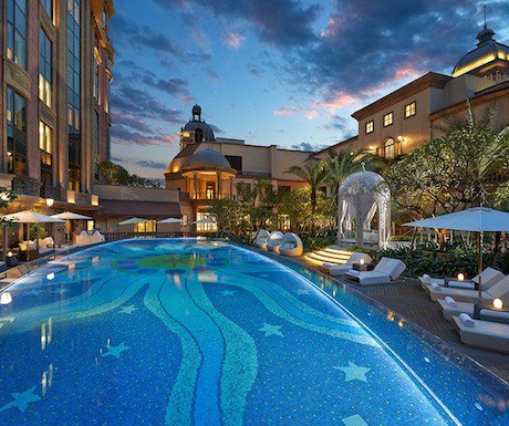 luxurytravel tweet picture