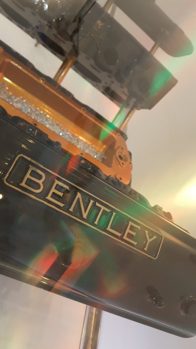 MyDvineUK's tweet photo. Unique Style Rare Bentley V8 Table Black and gold with swarovski centre #enginetable #limitededition @tonyimperials https://t.co/lHW2MUiwSb