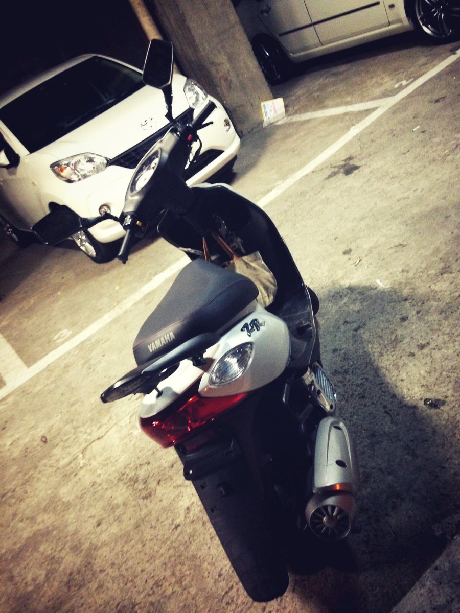 imlugjxjsindvk's tweet photo. 値下げします！
６万5000円！
新型ZR売ります！

#拡散希望
#ZR売ります！ https://t.co/V19Eh1sRKf