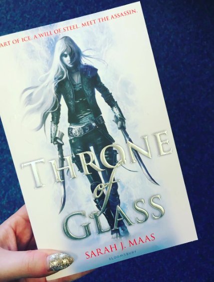 BrunetteBlogg's tweet photo. #YALtember Throne of Glass REVIEW! https://t.co/D452ebOGEc @KidsBloomsbury @BloomsburyBooks @SJMaas https://t.co/ueCUDEq3LZ