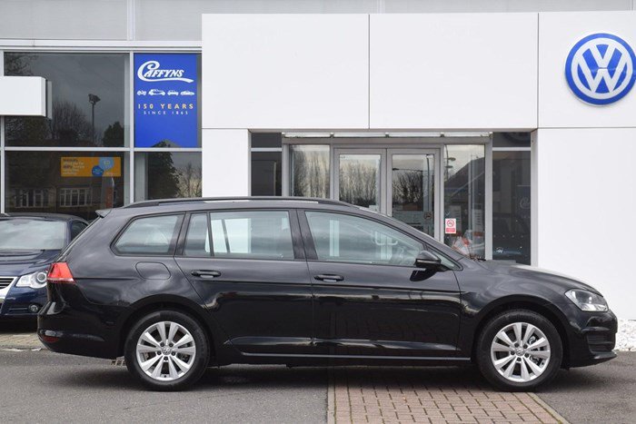 CaffynsGroup's tweet photo. #StarCarSaturday This 2016 #VW #Golf could be yours for £18,500. Finance options available. https://t.co/cMN6JXfiCq https://t.co/loYFHAwGZv